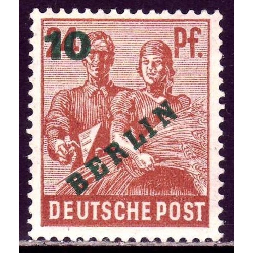 1949 Germany Berlin West 10 on 24 Pf. green overprint mint**  € 20.00