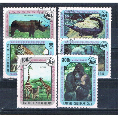Central Africa 323-28 Used set Endangered Animals 1978 CV 5.35 (MV0222)