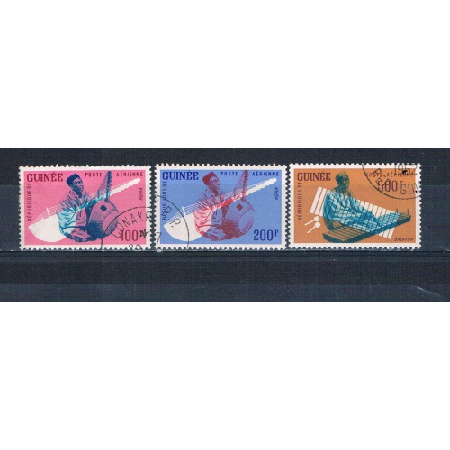 Guinea C32-34 Used set Muscians 1962 CV 5.75 (MV0144)+
