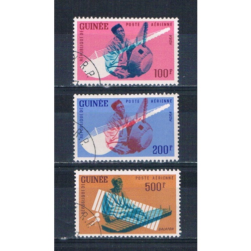 Guinea C32-34 Used set Musicians 1962 CV 5.75 (HV0125)+