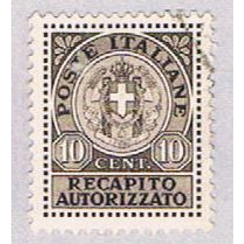 Italy EY2 Used Coat of Arms 1930 (BP3524)