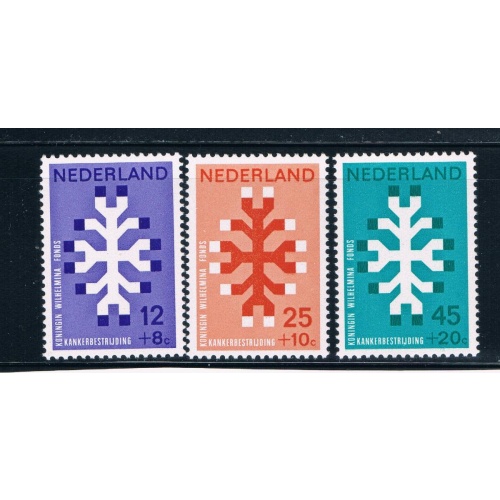 Netherlands B449-51 Unused set Cancer Research CV 4.15 (N0418)
