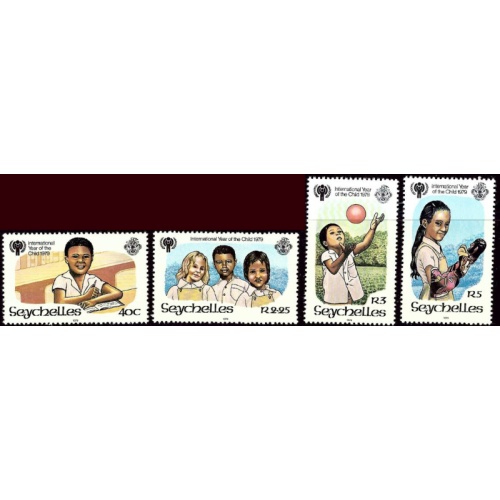 Seychelles 438-41 MNH 1979 International Year of the Child (ad1748)