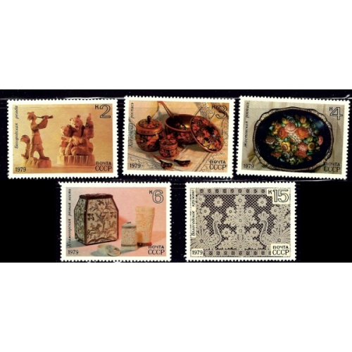 Russia 4753-57 MNH 1979 Folk Art (ap1537a)