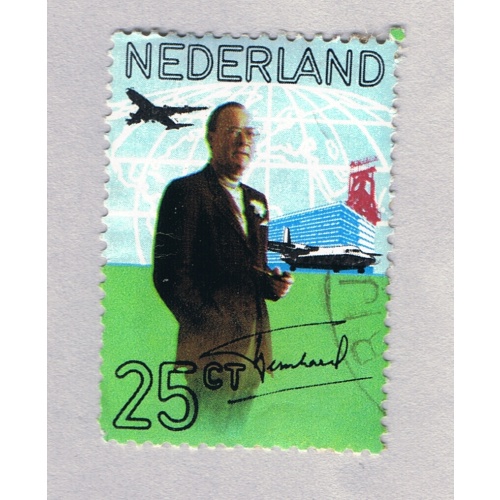 Netherlands  Used Plane flying over man green 25  (BP87420)