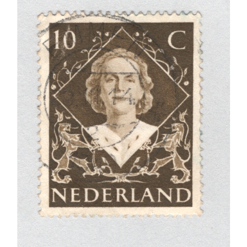 Netherlands  Used Queen Juliana brown 10   (BP88401)