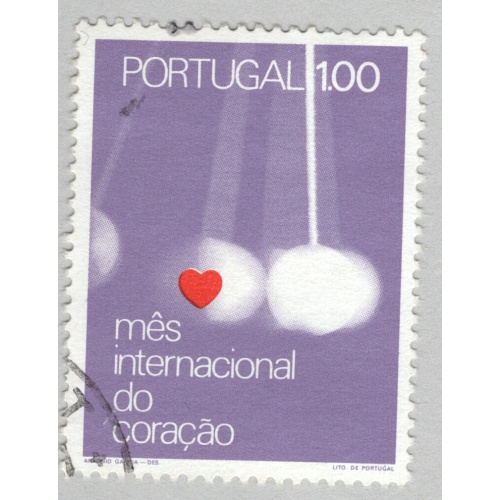 Portugal  Used Mens international purple $1.00   (BP88425)