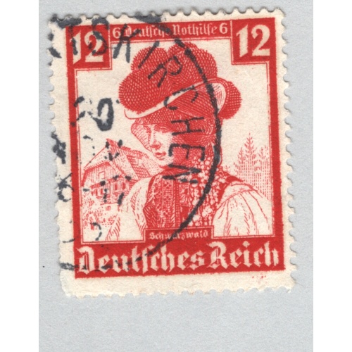 Germany  Used Dopey hat red 12   (BP88730)