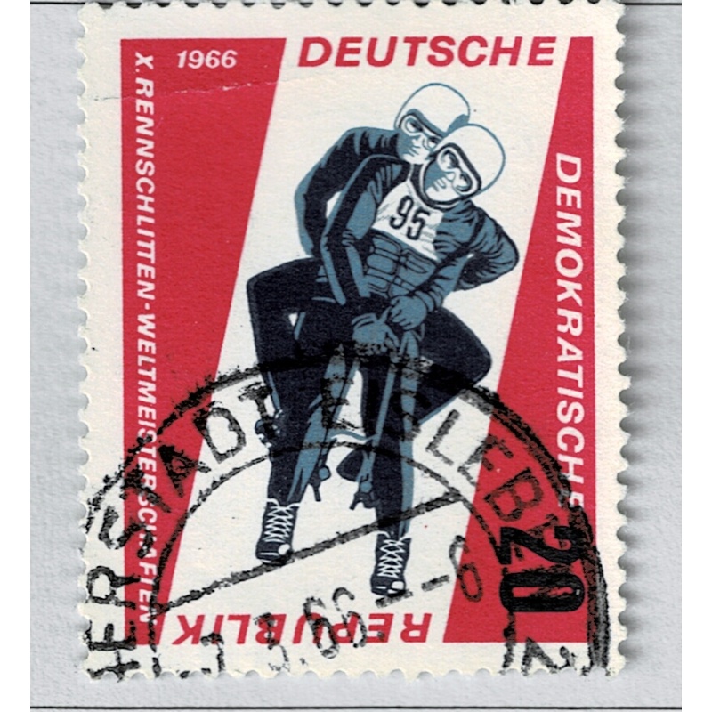 Germany Skiers tandem red 20 Used (BP91418)