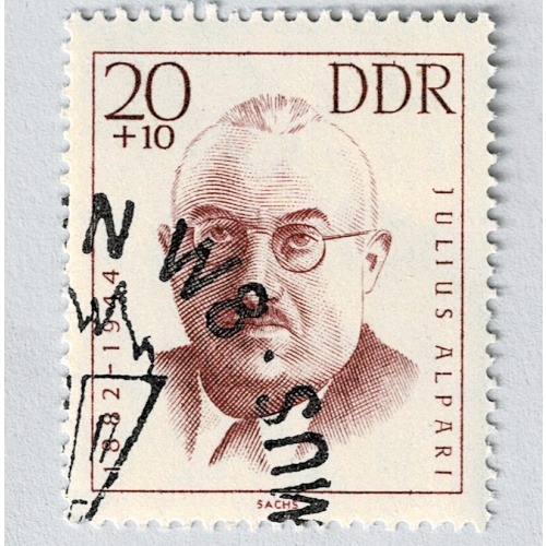 Germany DDR Man brown semi postal Used (BP91426)