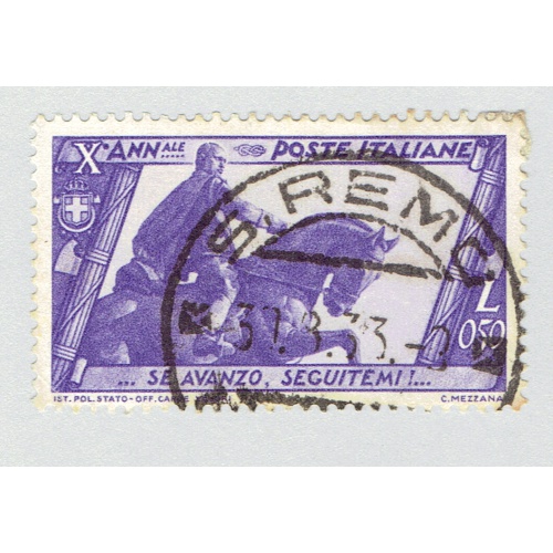 Italy 297 Mussollni statue 1922 Used (BP91901)