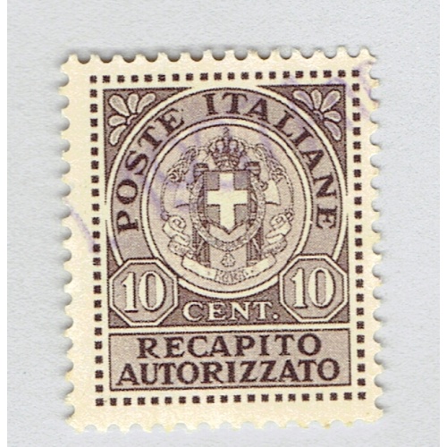 Italy EY2 Coat of Arms 1930 Used (BP92017)