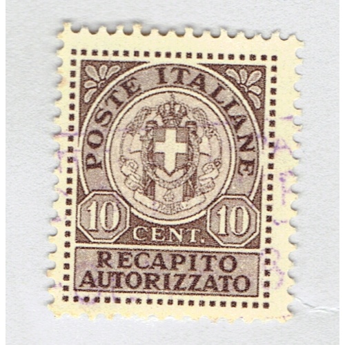 Italy EY2 Coat of Arms 1930 Used (BP92022)