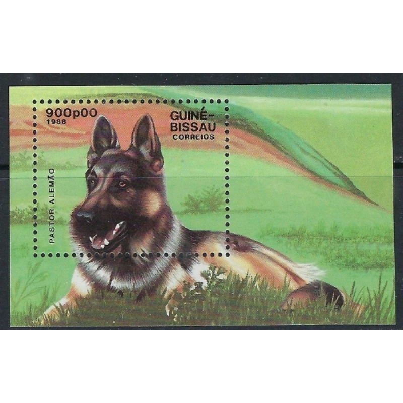 Guinea Bissau 749 MNH 1988 Dogs (ak3084)
