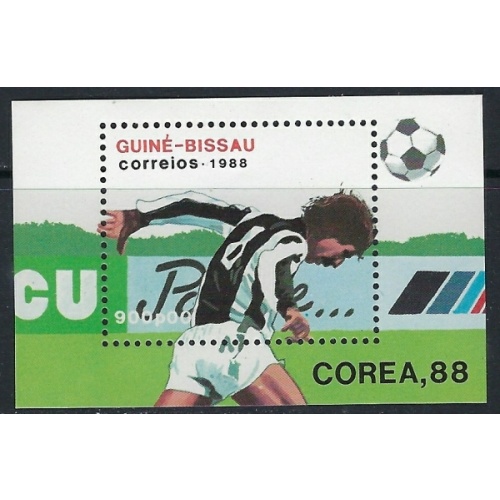 Guinea Bissau 726 MNH 1988 Soccer (ak3172)