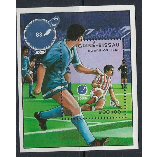 Guinea Bissau 718 MNH 1987 Soccer (ak3082)