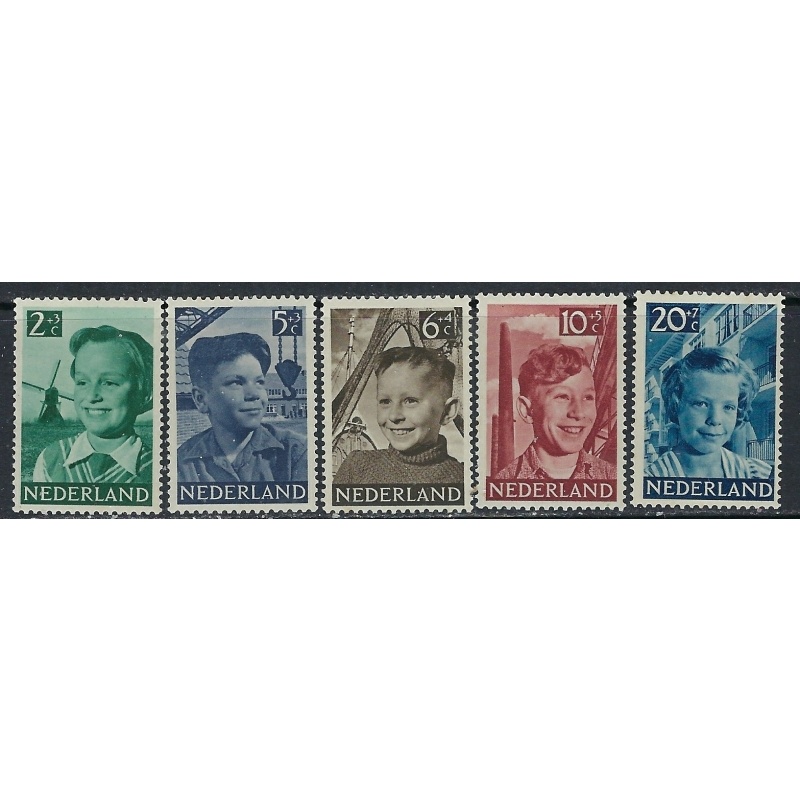 Netherlands B229-33 MH 1951 set (ak4592)