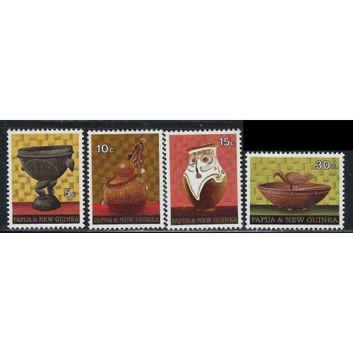 Papua New Guinea 315-18 MNH 1970 Handicrafts (an6989)