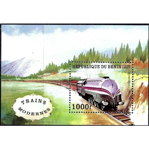 Benin 965 MNH 1997 Trains souvenir sheet (ak1772)