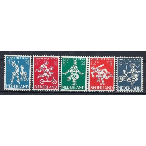 Netherlands B326-330 MNH 1958 Children Playing (ak1141)