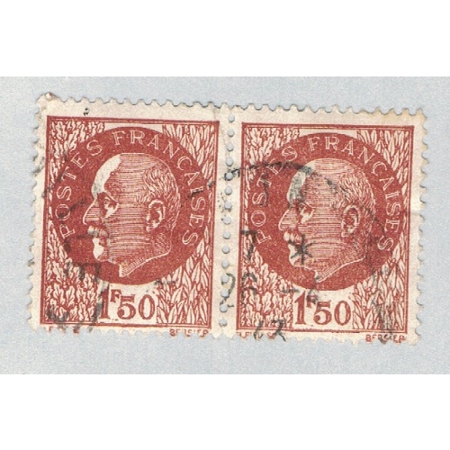 France 440 Used Marshal Petain pair 1941 (BP57013)