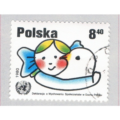 Poland 2423 Used Girl Embracing Dove 1980 (BP71218)