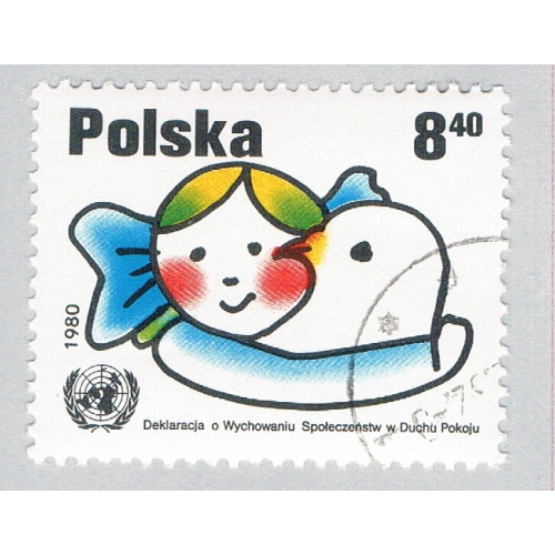 Poland 2423 Used Girl Embracing Dove 2 1980 (BP71220)