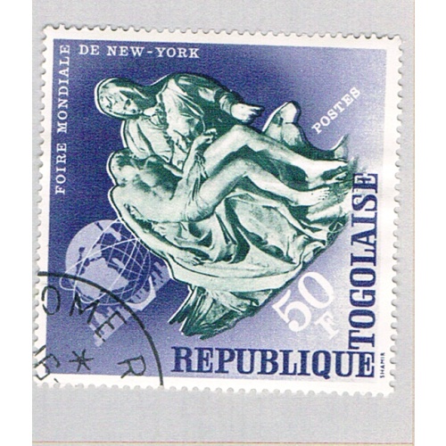 Togo  Used Statue  (BP73308)