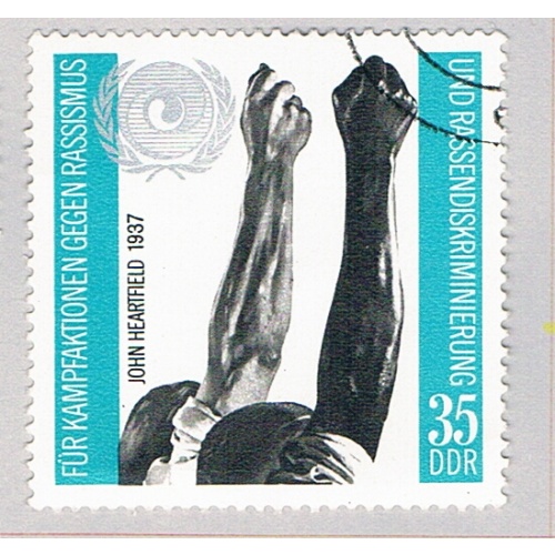 Germany DDR 1326 Used Stretched arms 1971 (BP74015)