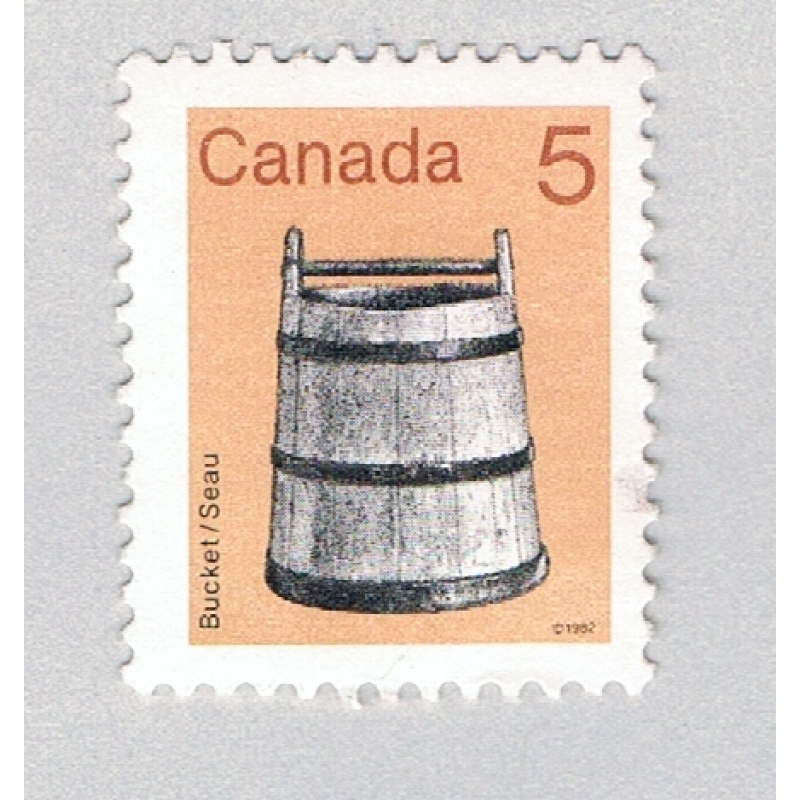 Canada 920 MLH Bucket 1985 (BP87002)