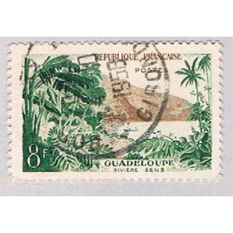 France 850 Used Sens River 1 1957 (BP56921)