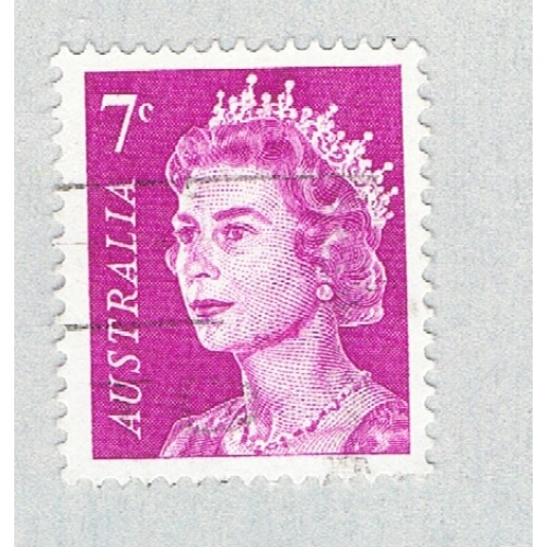 Australia QEII majenta 7c 1 (AP132805)