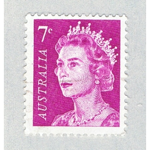 Australia QEII majenta 7c (AP132807)
