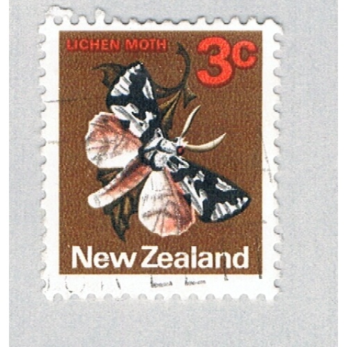 New Zealand Moth brown 3c (AP132816)