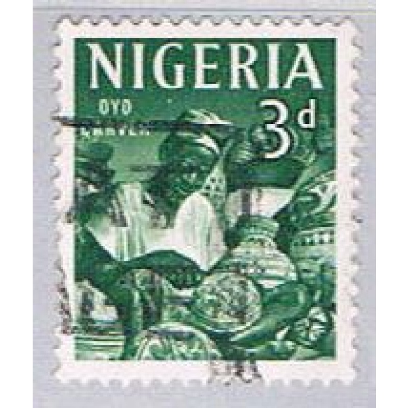 Nigeria Woman (NP34R805)