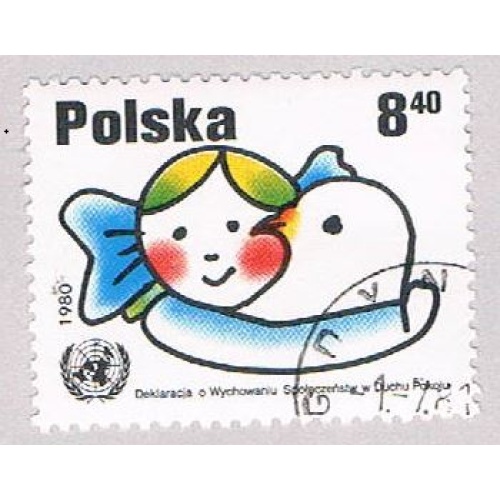 Poland Child and Chicken (AP118307)