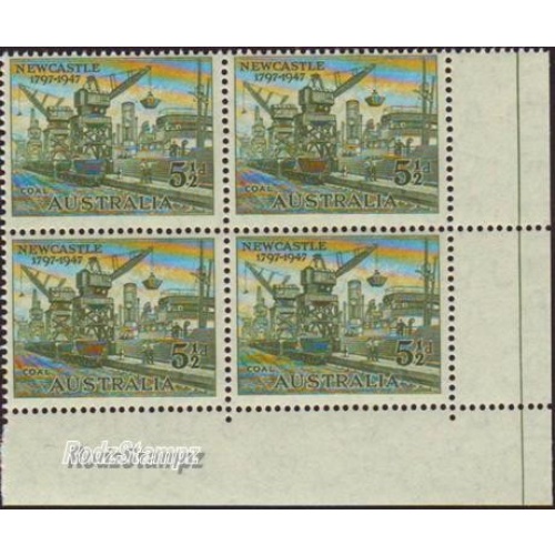 Australia 1947 Sc#209  SG#221 5-1/2d Newcastle Coal MNH