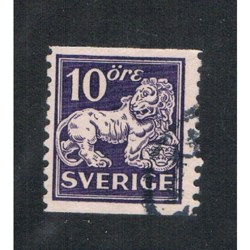 Sweden 119 Used Heraldic Lion (S0361)